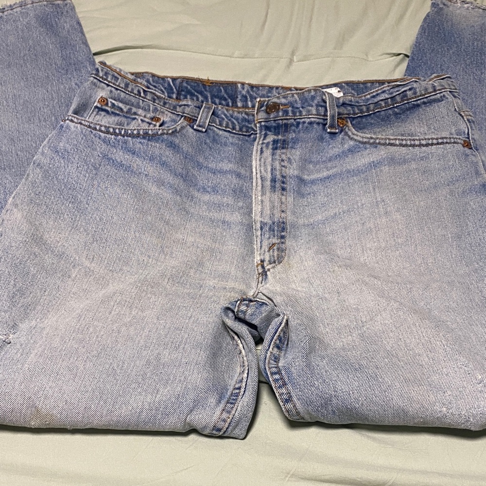 Vintage 90’s Levi's Light Blue Relaxed 550 Men's Jeans